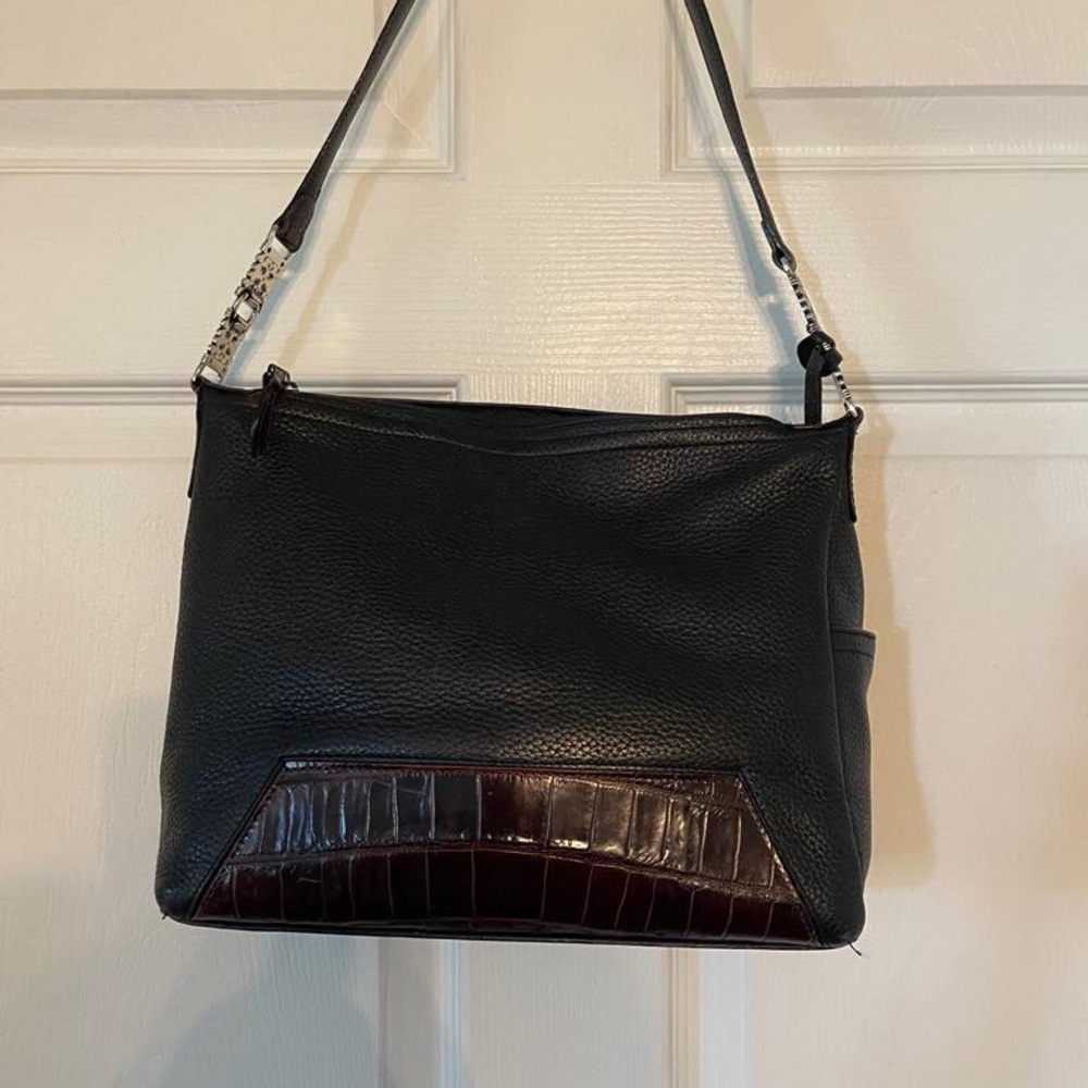 Brighton Black and Brown Shoulder Bag with Sleek Design